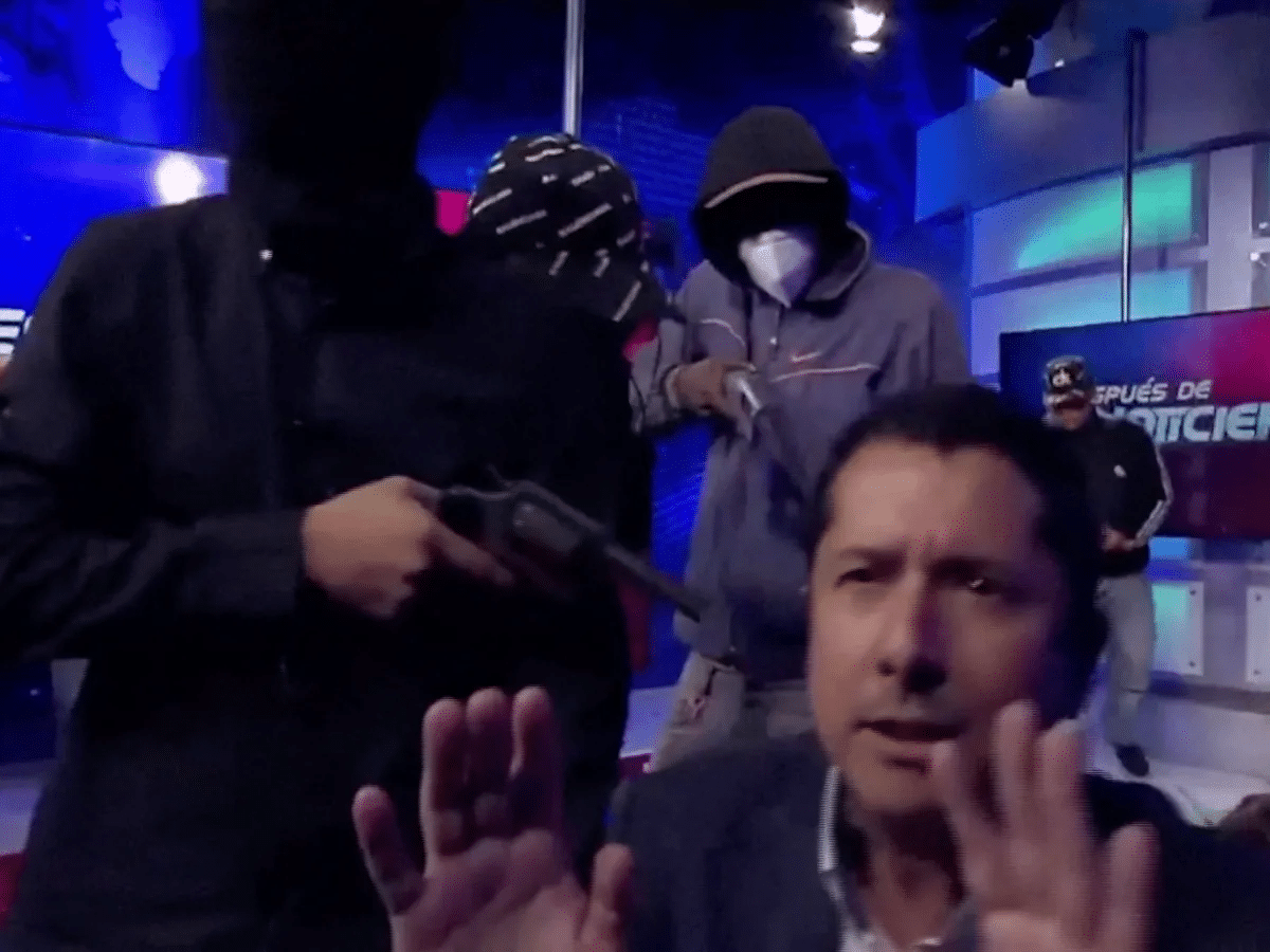 Crise no Equador: promotor que investigava ataque a estúdio de TV é assassinado