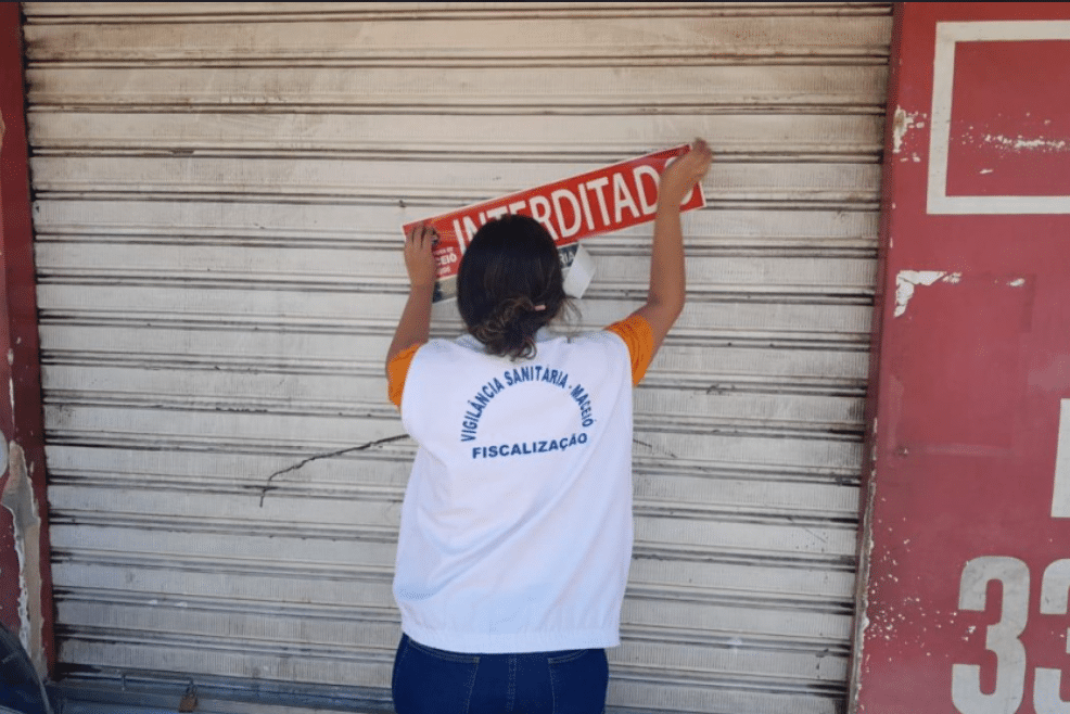Farmácia em Maceió é interditada pela vigilância sanitária por operar irregularmente