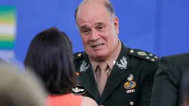 Ex-comandante do Exército presta depoimento à PF sobre tentativa de golpe de Bolsonaro