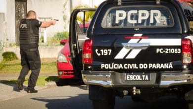 Homem preso em Rebouças-PR por aliciar menor via WhatsApp - A importância da denúncia
