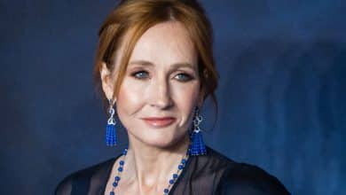 J.K. Rowling, autora de Harry Potter, acusada de crime de ódio por ativista trans India Willoughby